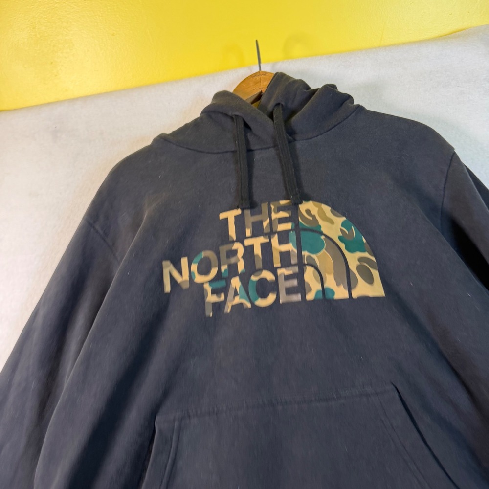 The North Face Mens‎ Black Camo Logo Pullover Hoodie Sweatshirt Medium NF0A3X8C